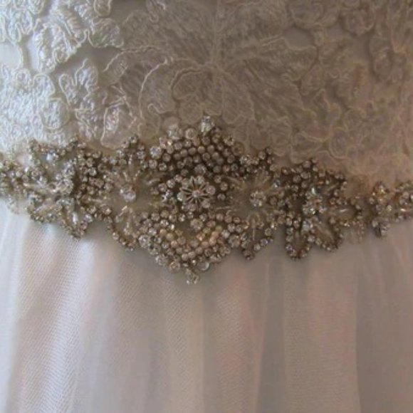 BRAND NEW! NEVER WORN! Allure 2851 Wedding Dress (Size 10, Champagne and Ivory) - Picture 3 of 15